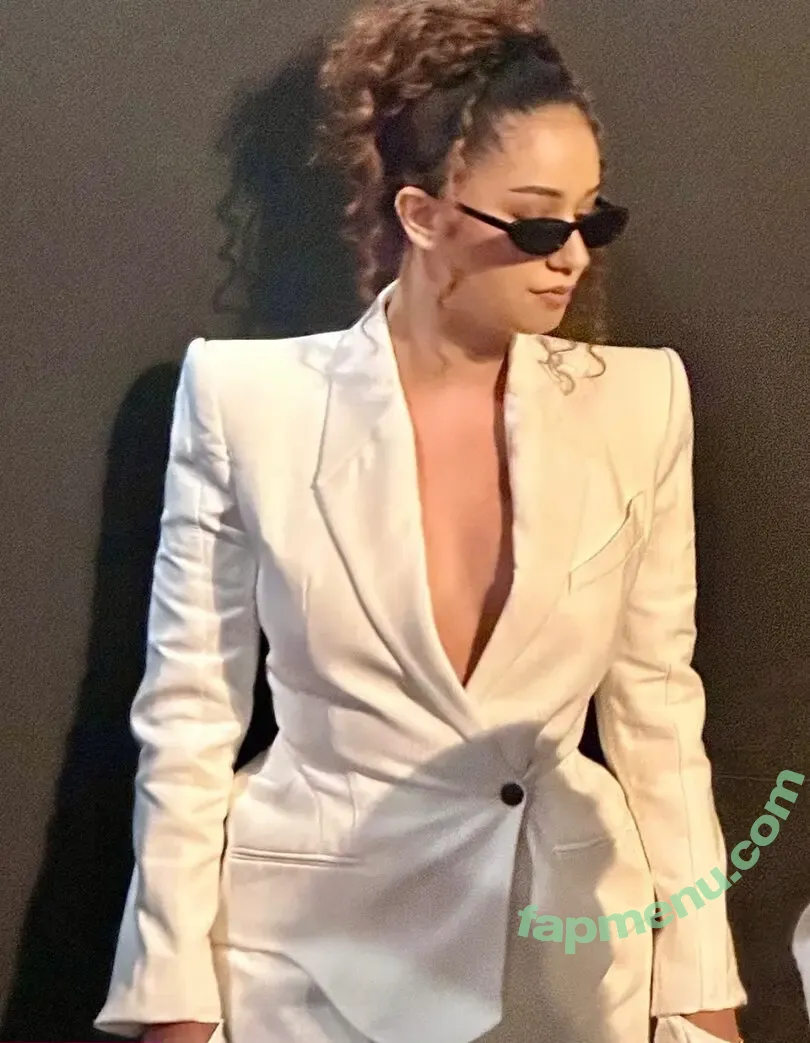 Lena Situations nude photo #0518 (Lena Mahfouf / lenaanderson / lenamahfouf / lenasituations)