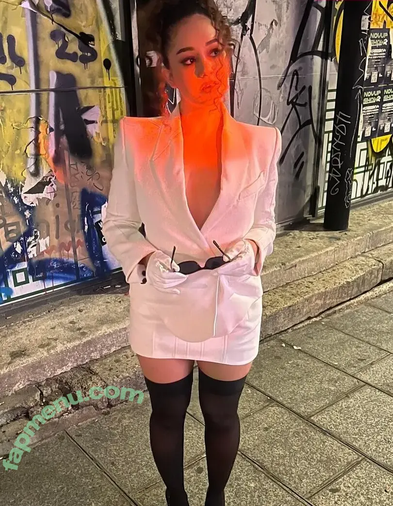 Lena Situations nude photo #0519 (Lena Mahfouf / lenaanderson / lenamahfouf / lenasituations)