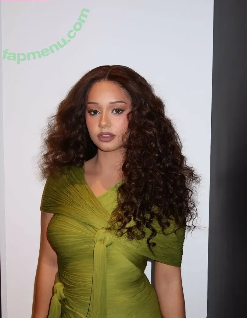 Lena Situations nude photo #0530 (Lena Mahfouf / lenaanderson / lenamahfouf / lenasituations)