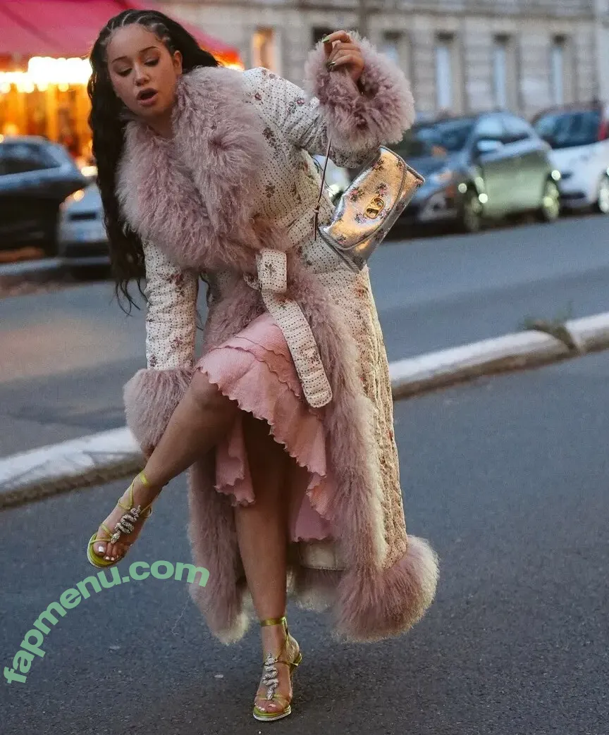 Lena Situations nude photo #0552 (Lena Mahfouf / lenaanderson / lenamahfouf / lenasituations)