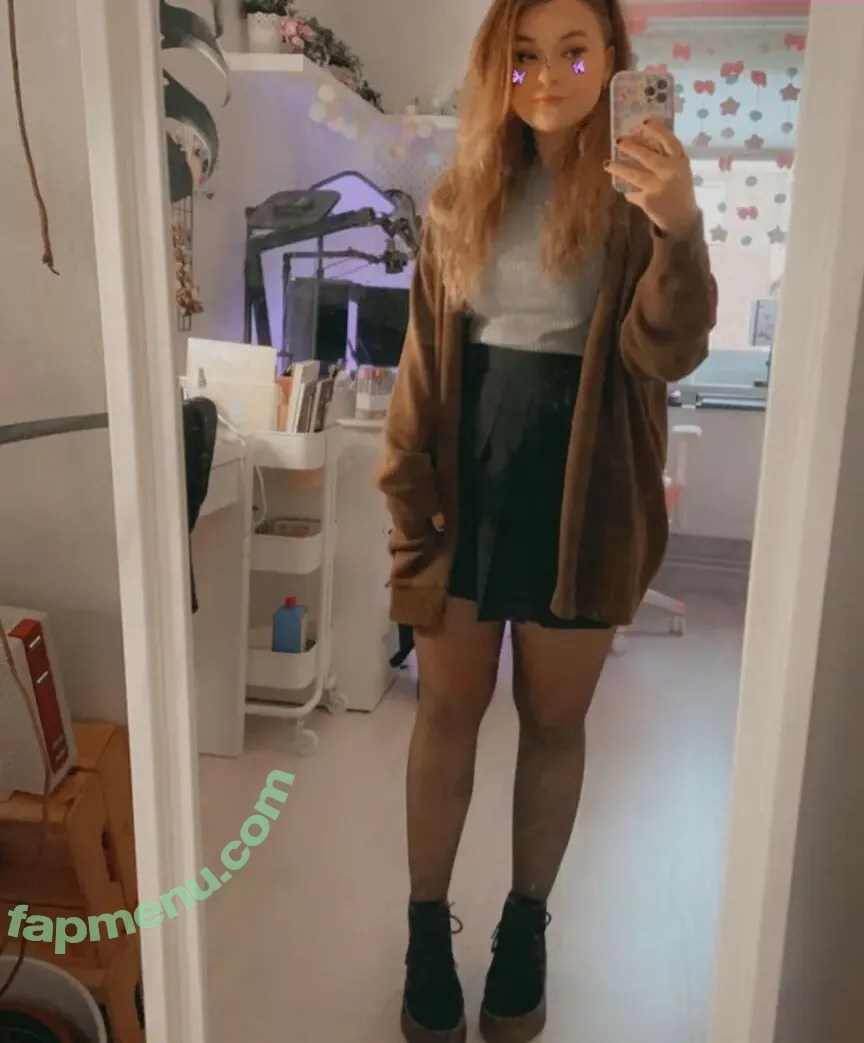 Lena Vanille nude photo #0004 (sarahtoninx9_)