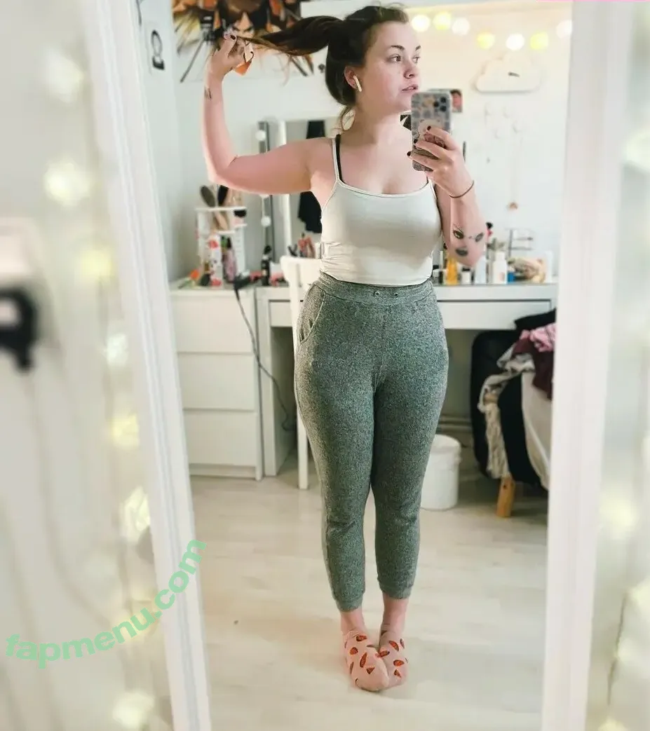 Lena Vanille nude photo #0007 (sarahtoninx9_)