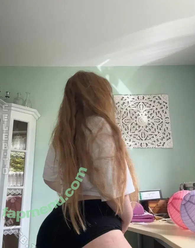 lenaa.stk nude photo #0013 (lenadalina)