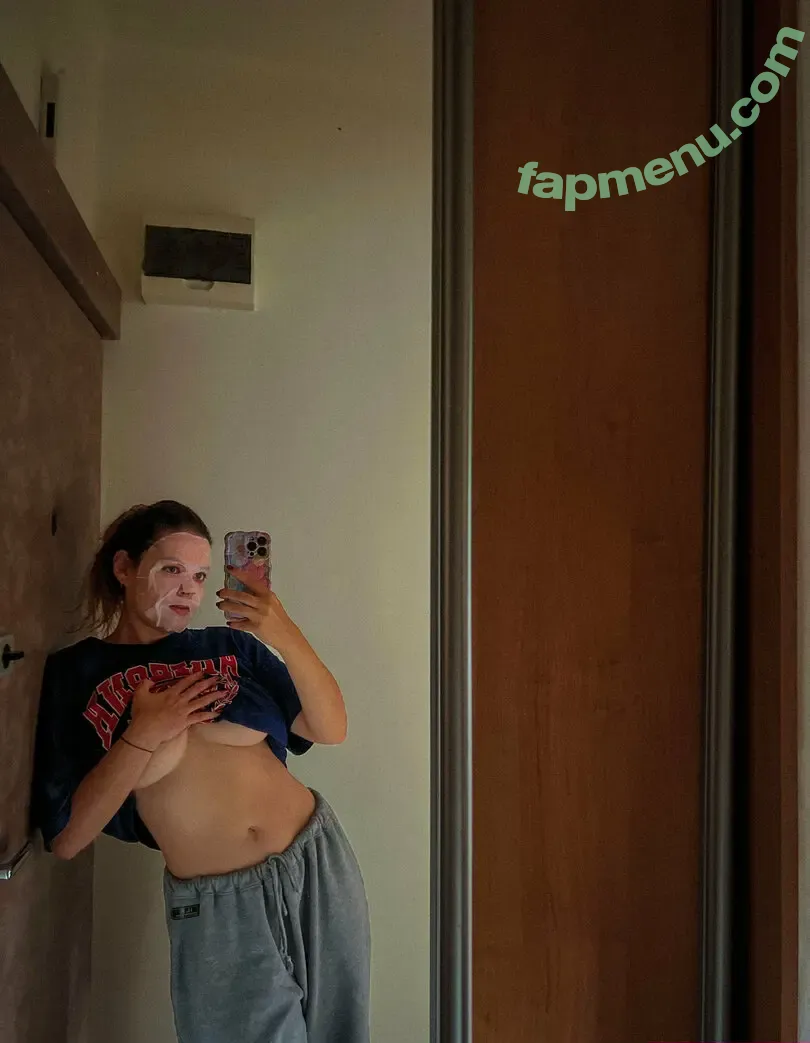 Lenabartos nude photo #0228 (lenabartos_)