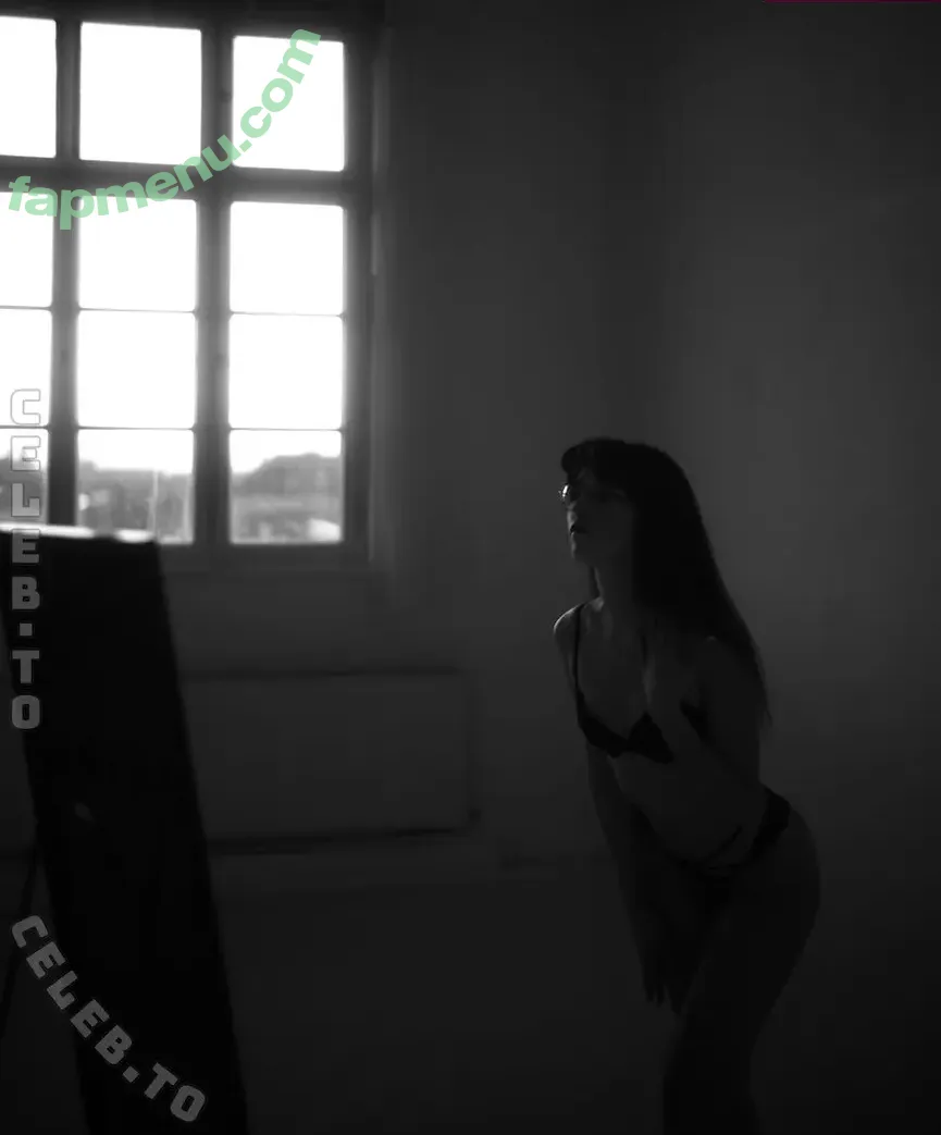 lenahnmn nude photo #0021 (lena_hnmn)