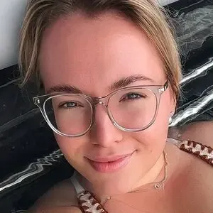  nude photo #0004
