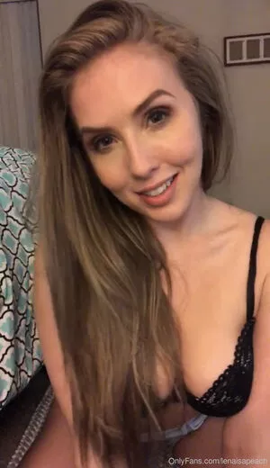 lenaisapeach / lenapaulxo nude photo #0001