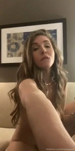 lenaisapeach / lenapaulxo nude photo #0090