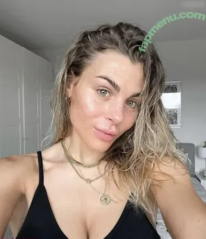 Lenaknk nude photo #0007