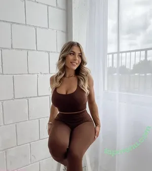 Lenaknk nude photo #0022