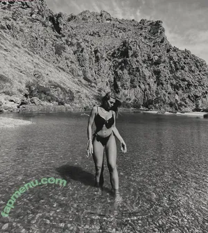 Lenaknk nude photo #0031