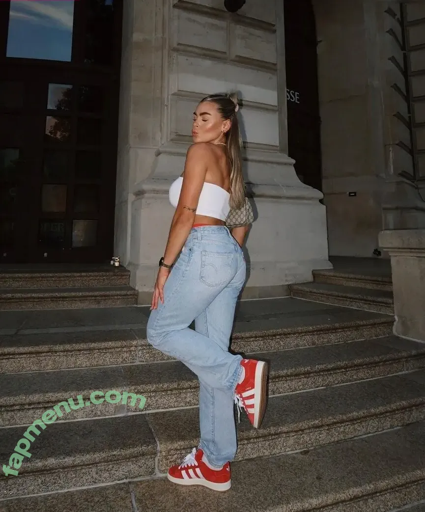 Lenaknk nude photo #0201 (Lenaknk)