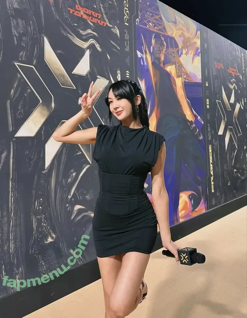 Lenalemon nude photo #0415 (lenalemon_ / lilmisslena)