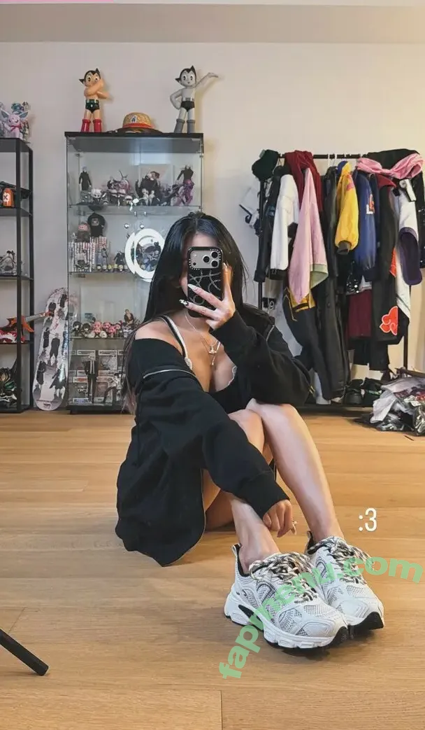 Lenalemon nude photo #0450 (lenalemon_ / lilmisslena)