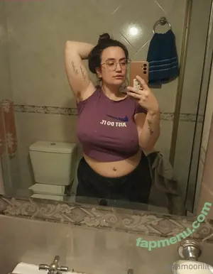 lenamoonlitfree / lenamoonxo nude photo #0050