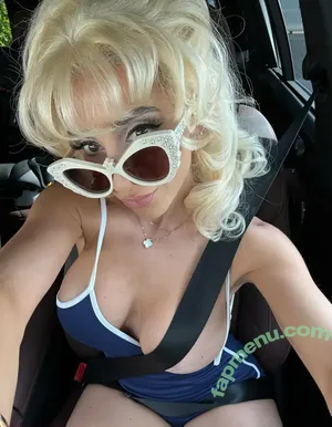  nude photo #0005