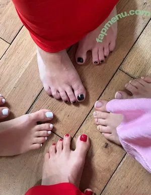  nude photo #0002