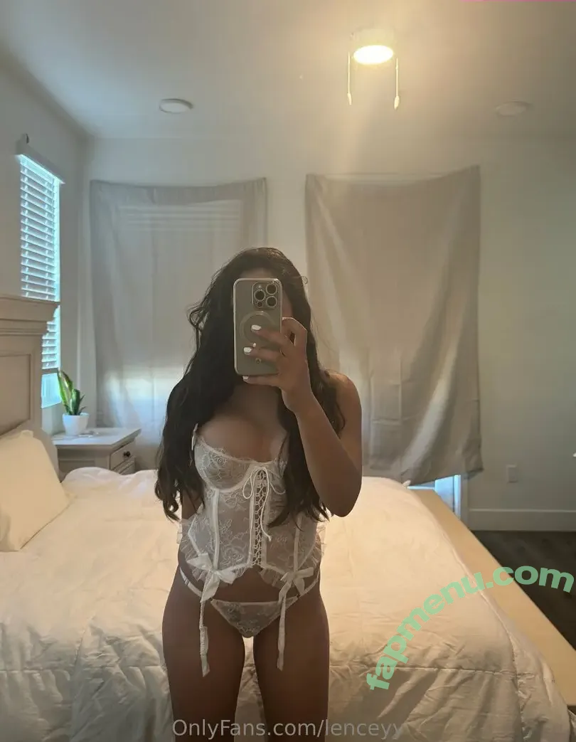 lenceyy nude photo #0012 (lenceyy)