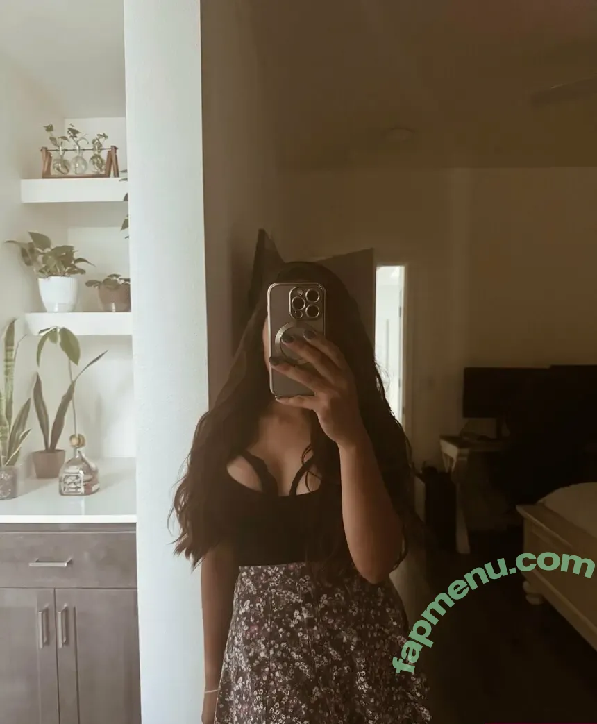 lenceyy nude photo #0016 (lenceyy)