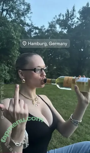 Leni Bahr / leni.bahr / leniibahr nude photo #0122