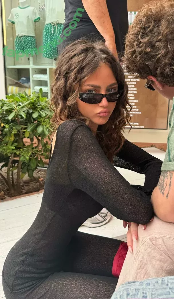 Leni Klum nude photo #1716 (leni.klum / leniklum)