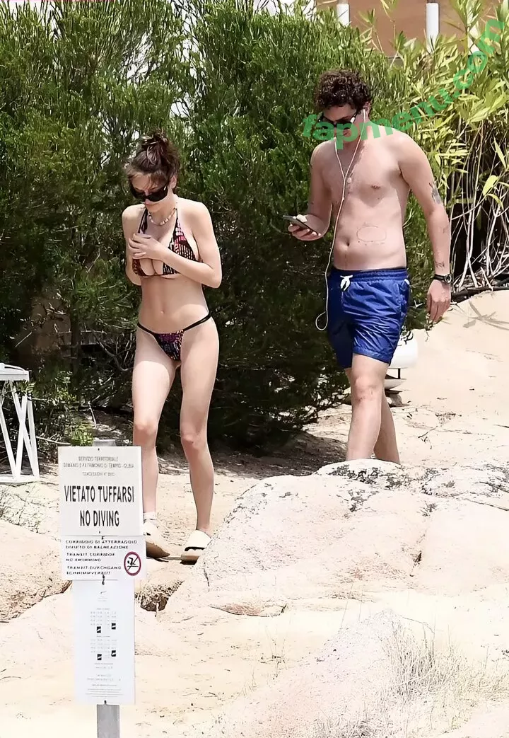 Leni Klum nude photo #1769 (leni.klum / leniklum)