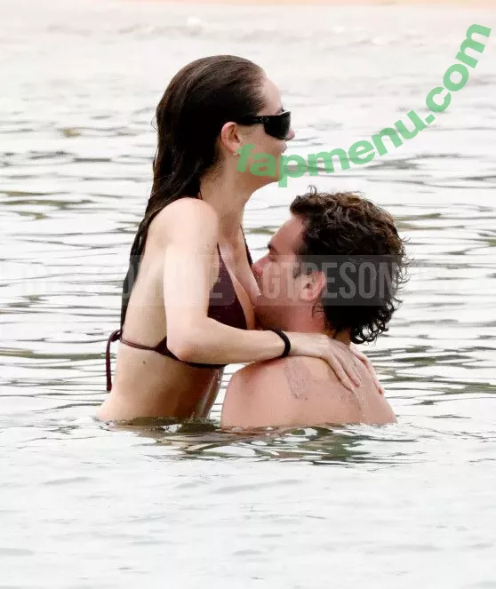 Leni Klum nude photo #1819 (leni.klum / leniklum)