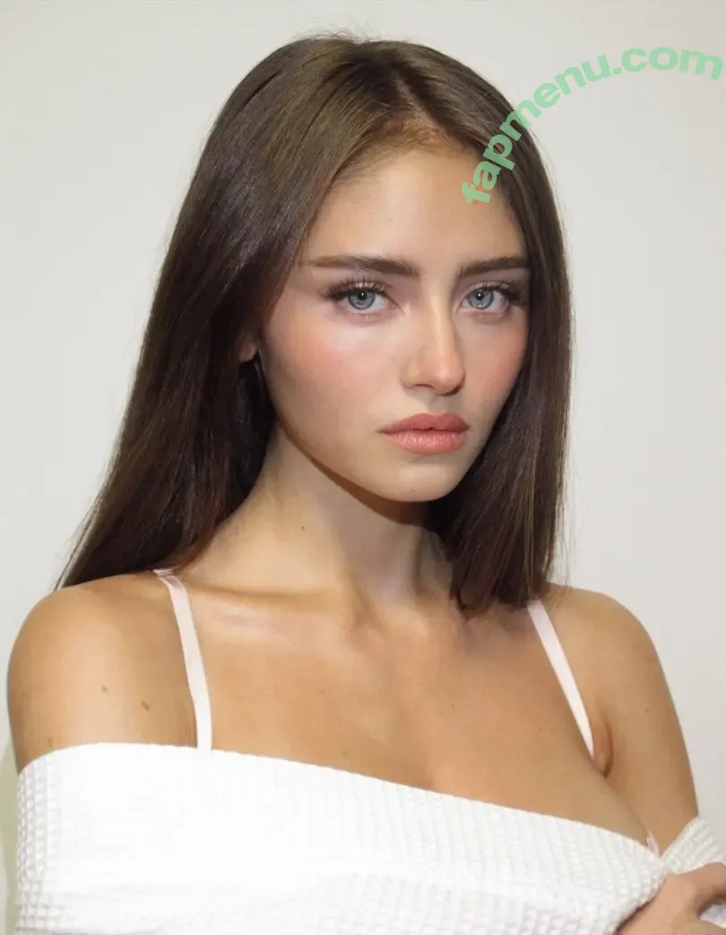 Leni Klum nude photo #3451 (leni.klum / leniklum)