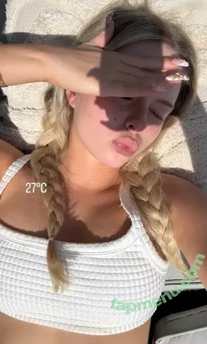  nude photo #0005