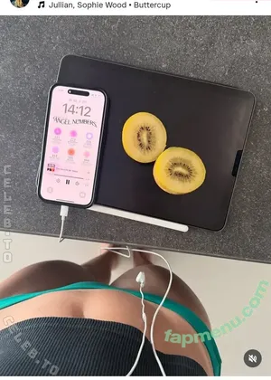 Leni Pieckenhagen / Leni.pie nude photo #0211