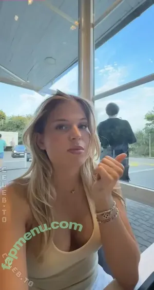 Leni Pieckenhagen / Leni.pie nude photo #0243