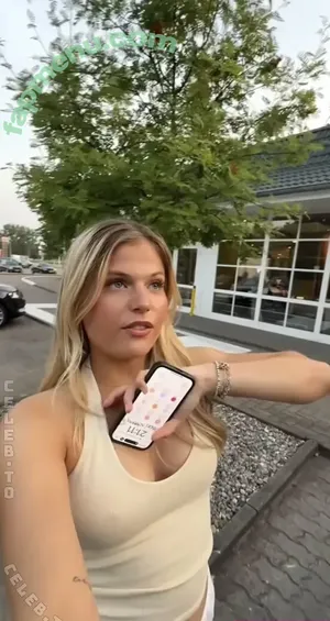 Leni Pieckenhagen / Leni.pie nude photo #0246