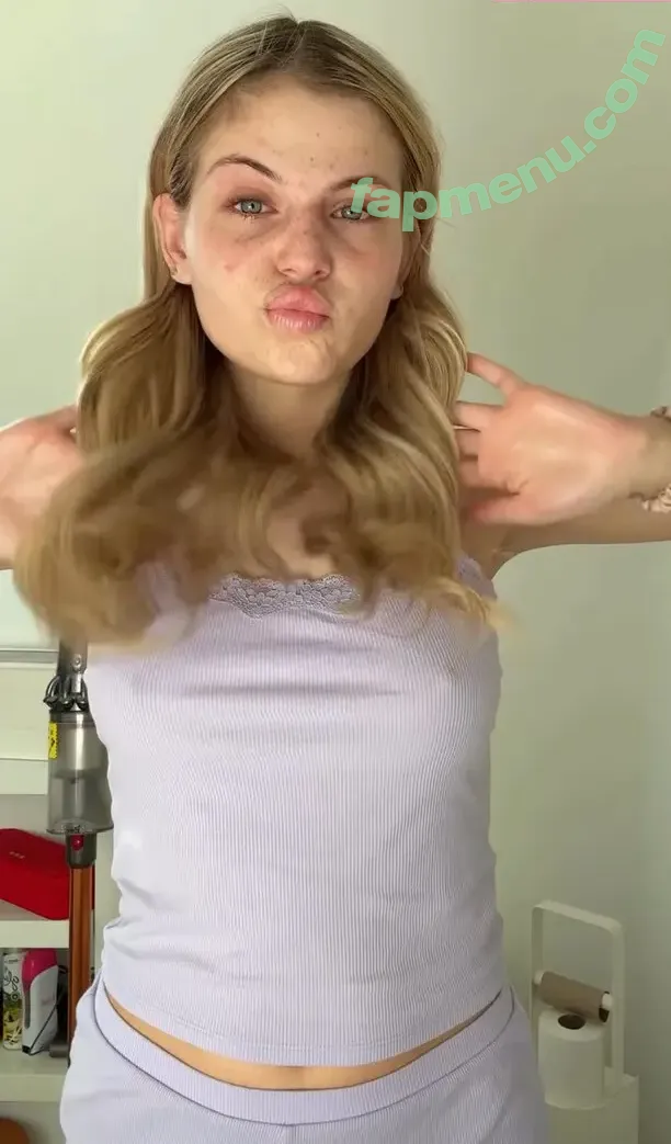 Leni Pieckenhagen nude photo #0113 (Leni.pie)