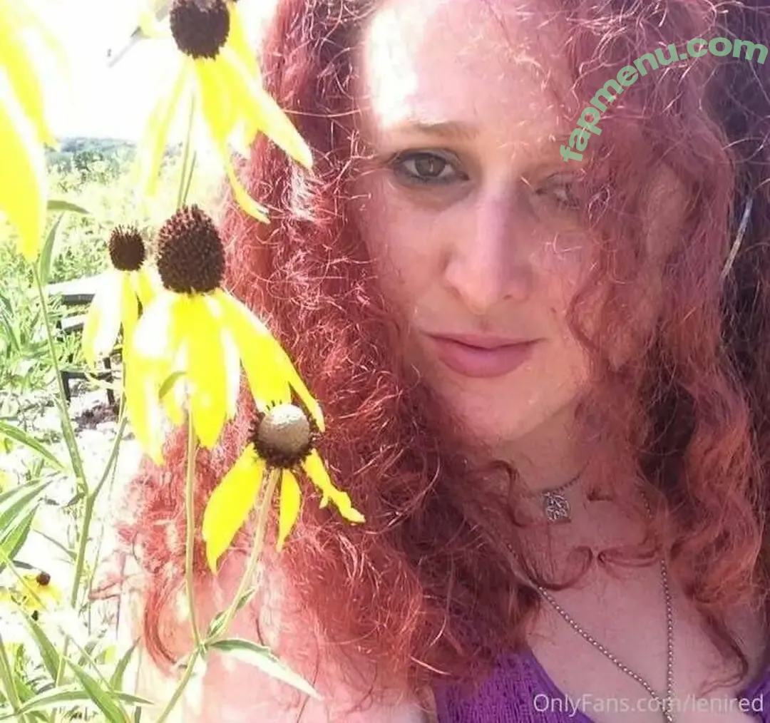 LeniRed nude photo #0023 (LeniRed)