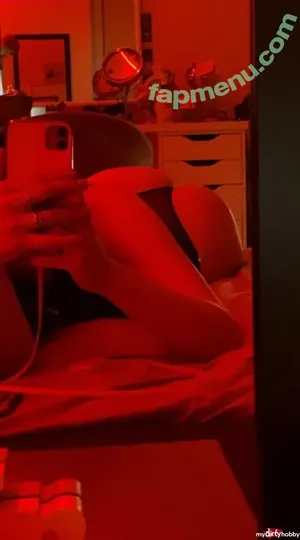  nude photo #0001