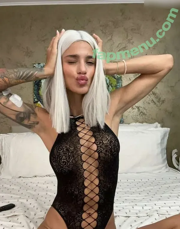 Lenna_godess nude photo #0077 (GodessLenna / lenni.cam)