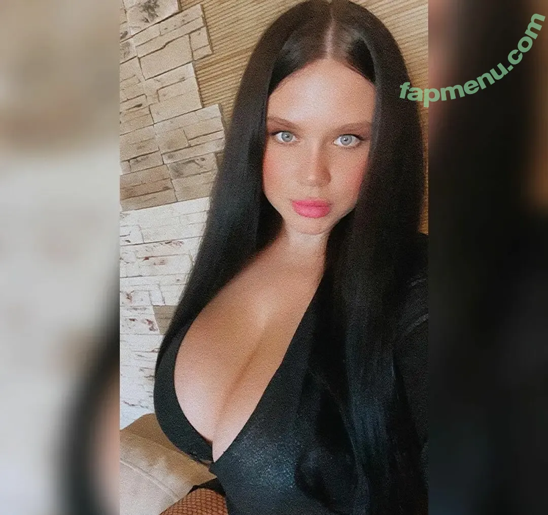 Lenochka nude photo #0130 (Elena Savchenko / lenochka___90)