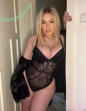  nude photo #0002