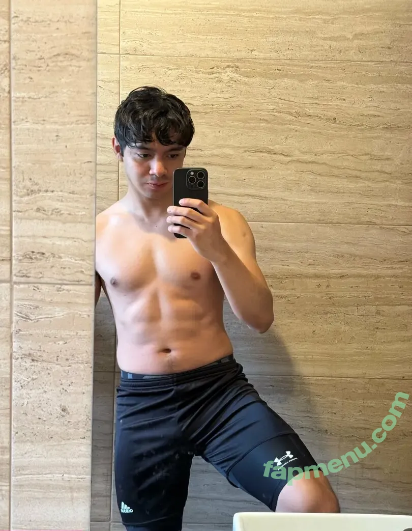 leo.crv nude photo #0021 (leocrvnk)