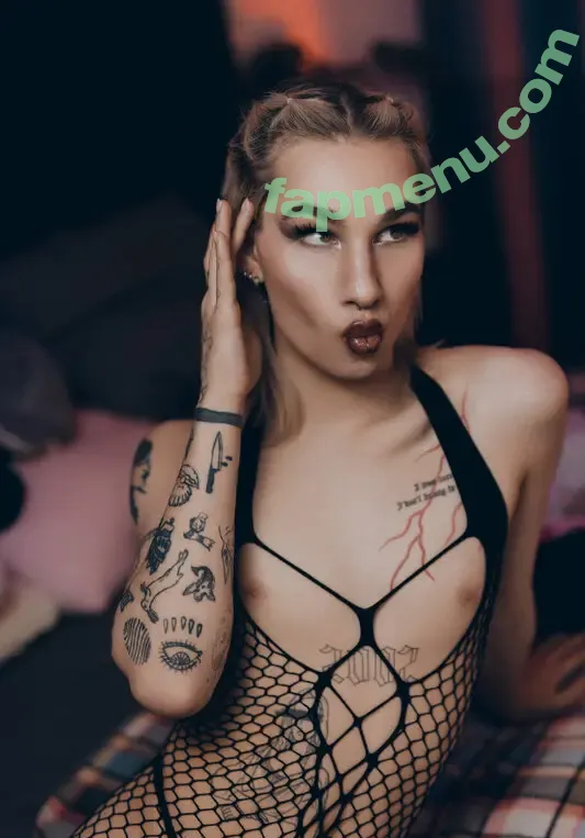 leo_varden nude photo #0031 (Zara_Wilson / Zara_Wilson_ / katrinewest)