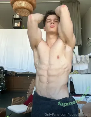  nude photo #0007