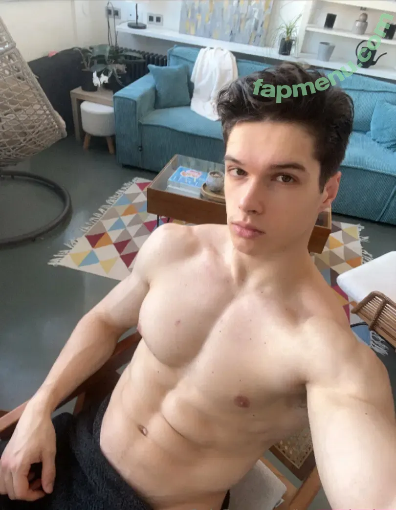 leoaesthetics nude photo #0028 (leoaesthetics)