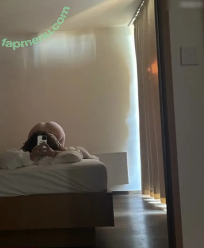 leogr nude photo #0020 (leogr)