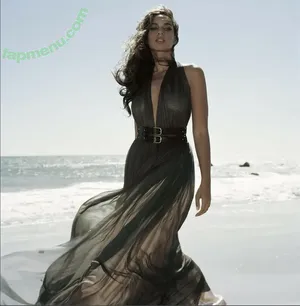 Leona Lewis / leonalewis nude photo #0053