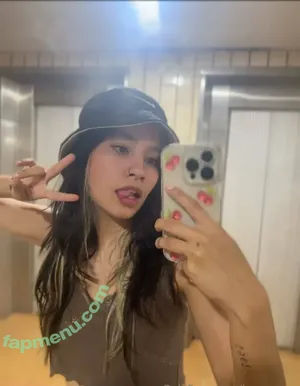 leonagrey / iamleongrey nude photo #0016