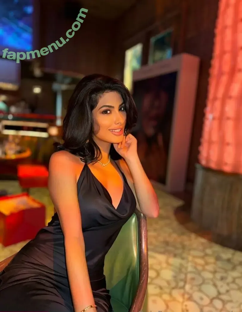 leonayla nude photo #0222 (leonaylamessy)