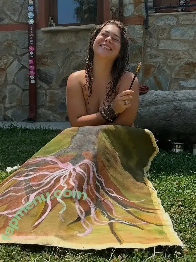 Leonie Buchegger nude photo #0028 (leonie.feliciaa)