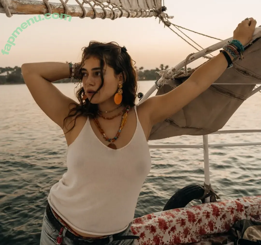 Leonie Buchegger nude photo #0056 (leonie.feliciaa)