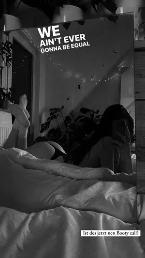 Leonie Busse / leonie__busse nude photo #0163