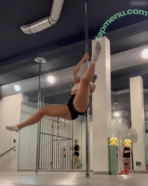 Leonie Kommoss / leonie.kommoss / leonie4430 nude photo #0245